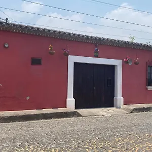 3* Гостевой дом Casa De Leon